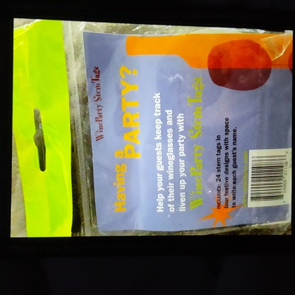 NIP 24 Wine Party Stem Tags - Picture 2 of 3